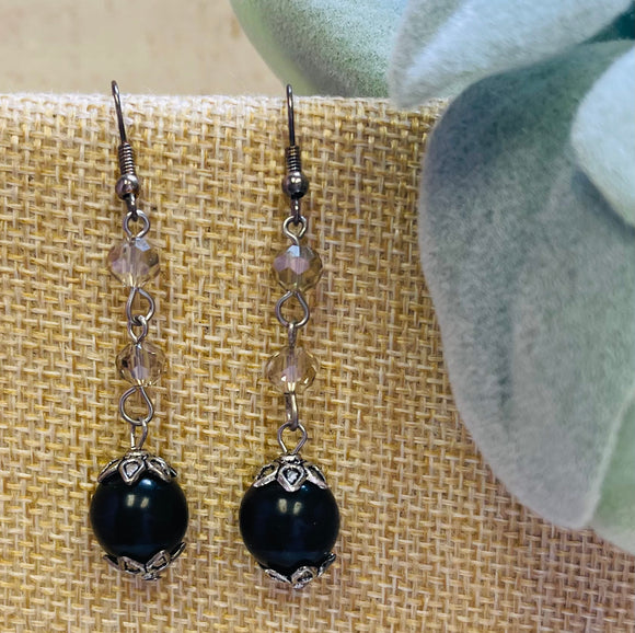 Flower Dangled Black Earrings