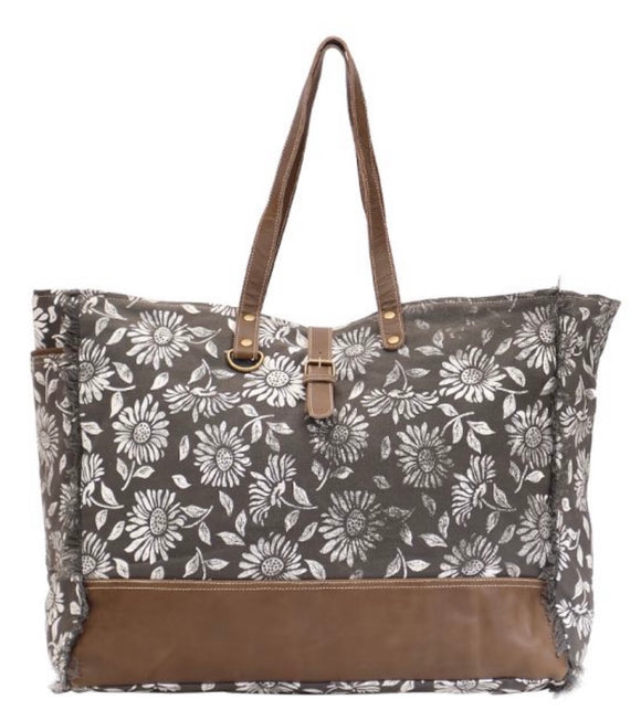 Daisy Weekender Bag